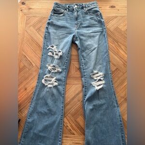 American Eagle Women’s Jeans Curvy Super High Rise Flare Distressed 2R EUC
